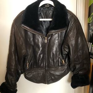 VTG faux leather bomber jacket